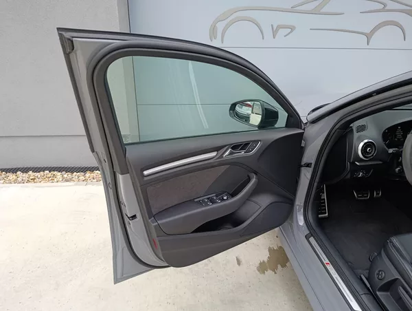 Audi RS 3 2.5TFSi QUATTRO TIPTRONIC - foto 16