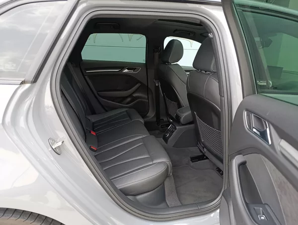 Audi RS 3 2.5TFSi QUATTRO TIPTRONIC - foto 19