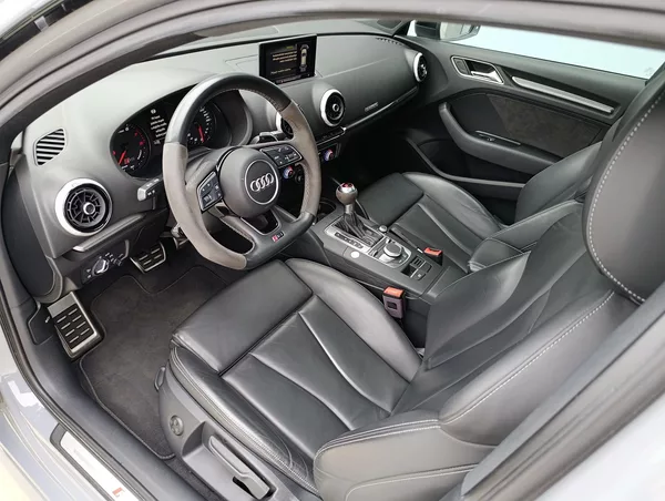 Audi RS 3 2.5TFSi QUATTRO TIPTRONIC - foto 5