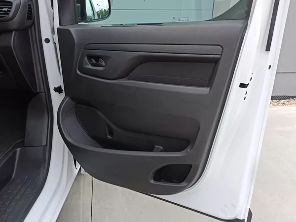 Opel Vivaro 1.5CDTi 88kW L1H1, ČR, DPH - foto 22