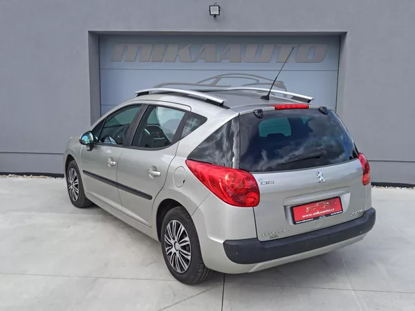 Peugeot 207 1.4 VT-i 70kW SW PANORAMA ČR - foto 4
