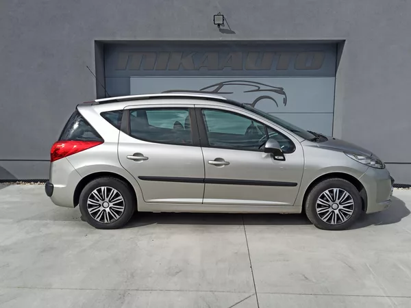 Peugeot 207 1.4 VT-i 70kW SW PANORAMA ČR - foto 6