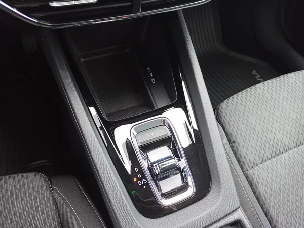 Škoda Octavia 2.0TDI DSG STYLE 1.MAJ ZÁRUKA - foto 22