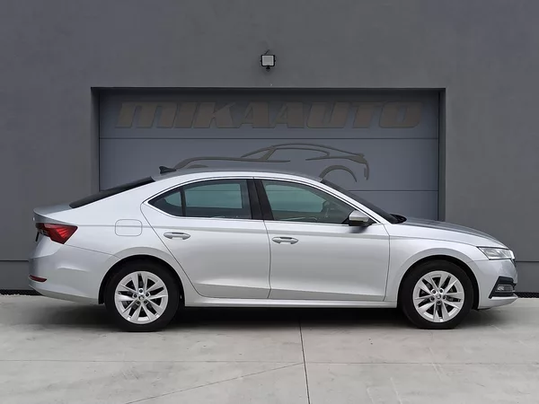 Škoda Octavia 2.0TDI DSG STYLE 1.MAJ ZÁRUKA - foto 4