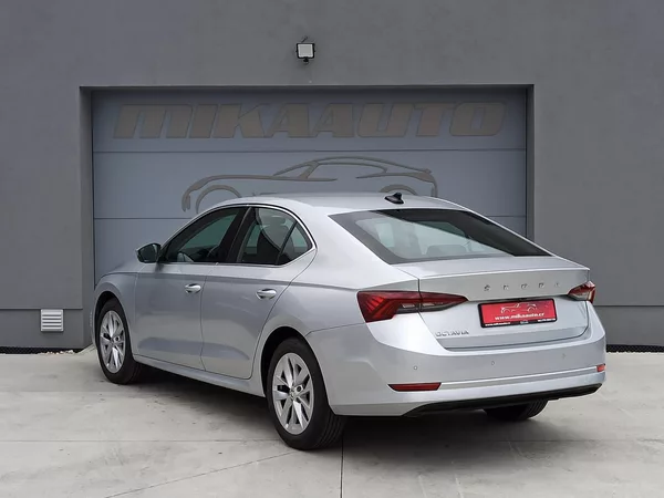 Škoda Octavia 2.0TDI DSG STYLE 1.MAJ ZÁRUKA - foto 7