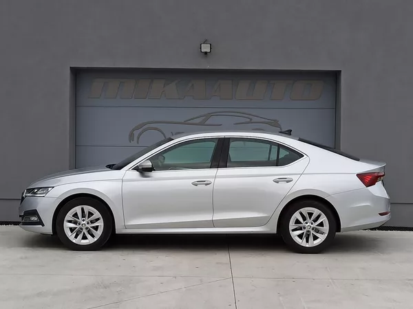 Škoda Octavia 2.0TDI DSG STYLE 1.MAJ ZÁRUKA - foto 8