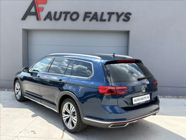 Volkswagen Passat 2,0 TSI 206 KW 4M AUT ALLTRACK - foto 5