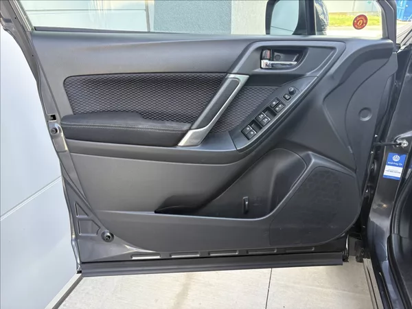 Subaru Forester 2,0 110 kw ČR 1 majitel servis - foto 17