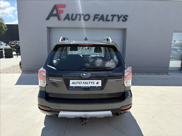 Subaru Forester 2,0 110 kw ČR 1 majitel servis - foto 6