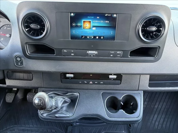 Mercedes-Benz Sprinter 2,0 CDI L2H2 1. MAJ CZ DPH - foto 13