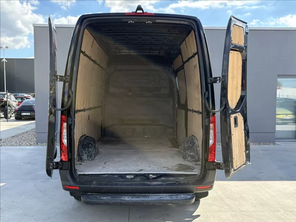 Mercedes-Benz Sprinter 2,0 CDI L2H2 1. MAJ CZ DPH - foto 20