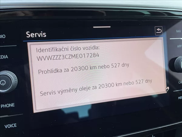Volkswagen Passat 2,0 TSI 200KW 4X4 DSG ČR. - foto 16