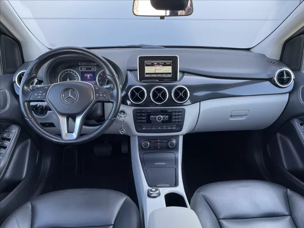 Mercedes-Benz Třídy B 220 4MATIC 135KW ČR.1.MAJ. - foto 9
