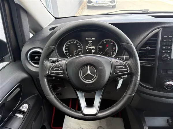 Mercedes-Benz Vito 2,1 140 kw 4x4 L 8 míst servis - foto 10