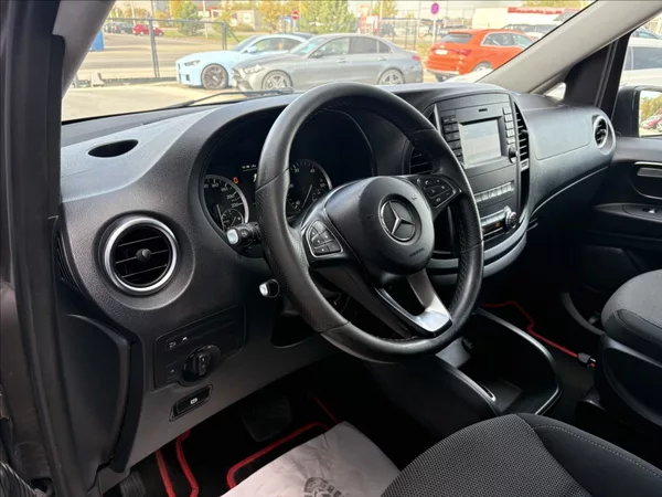 Mercedes-Benz Vito 2,1 140 kw 4x4 L 8 míst servis - foto 13