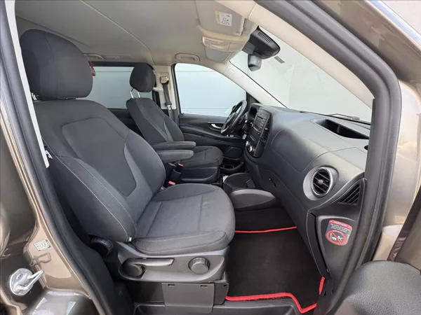 Mercedes-Benz Vito 2,1 140 kw 4x4 L 8 míst servis - foto 25