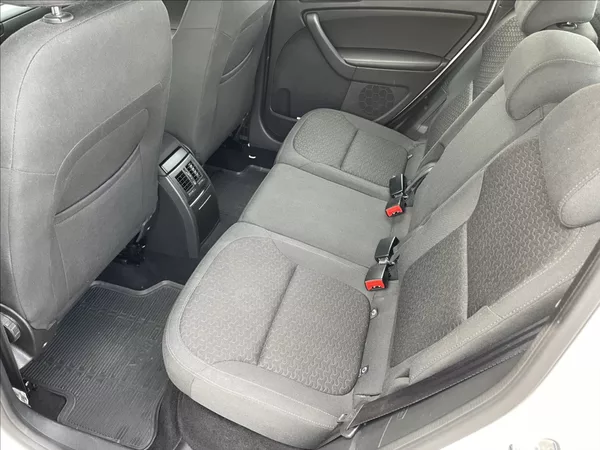 Škoda Yeti 2,0 TDI 81KW 4X4 ČR. - foto 16