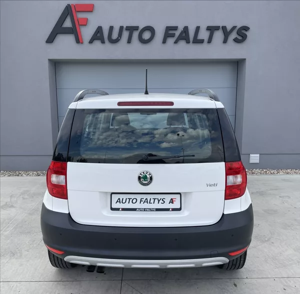 Škoda Yeti 2,0 TDI 81KW 4X4 ČR. - foto 4