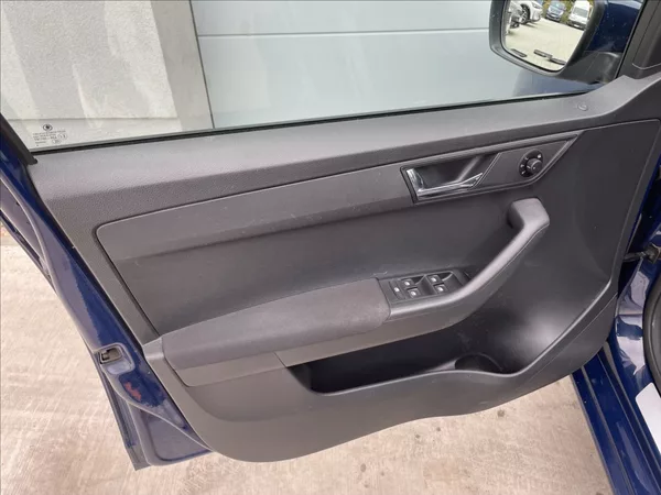 Škoda Fabia 1,2 TSI 81KW DSG STYLE,ČR. - foto 17