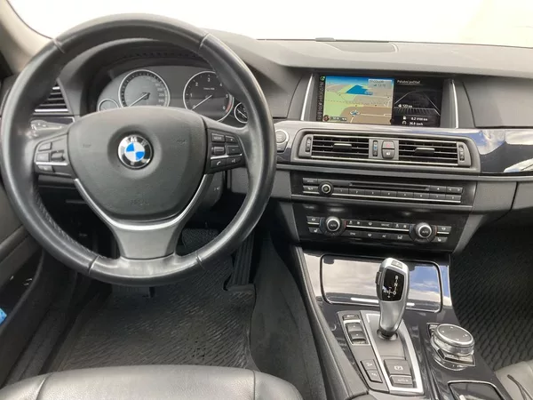 BMW Řada 5 2,0 525 XD ČR servis - foto 12