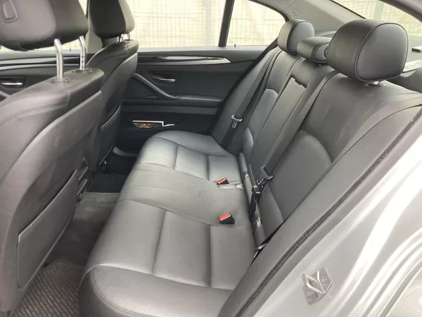 BMW Řada 5 2,0 525 XD ČR servis - foto 17