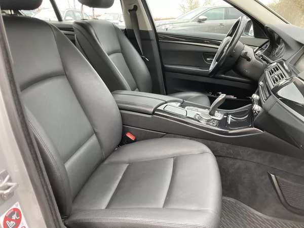 BMW Řada 5 2,0 525 XD ČR servis - foto 22