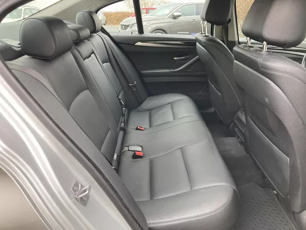 BMW Řada 5 2,0 525 XD ČR servis - foto 24