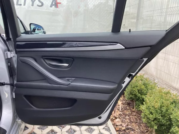 BMW Řada 5 2,0 525 XD ČR servis - foto 26