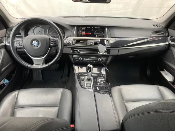 BMW Řada 5 2,0 525 XD ČR servis - foto 9