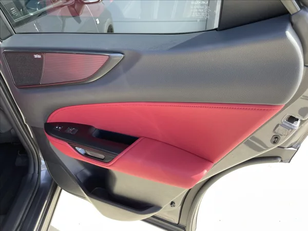 Lexus NX 350h 2,5 Hybrid F-SPORT top 4x4 NX - foto 28