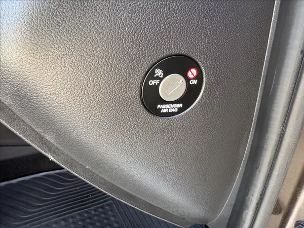 Kia Ceed 1,6 GDi 99 kw ČR 1. maj. servi - foto 19