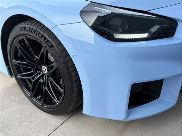 BMW M2 338 KW servis. sml. záruka - foto 11