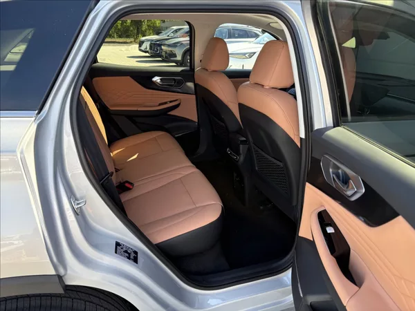 BAIC X7 1,5 T 138 KW AUTOMAT PANO NOVÉ - foto 13