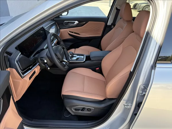 BAIC X7 1,5 T 138 KW AUTOMAT PANO NOVÉ - foto 8
