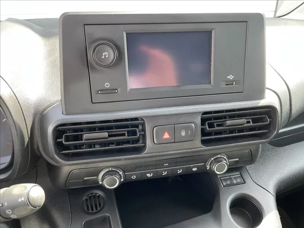 Toyota ProAce 1,5 D 75KW ČR.1.MAJITEL - foto 11