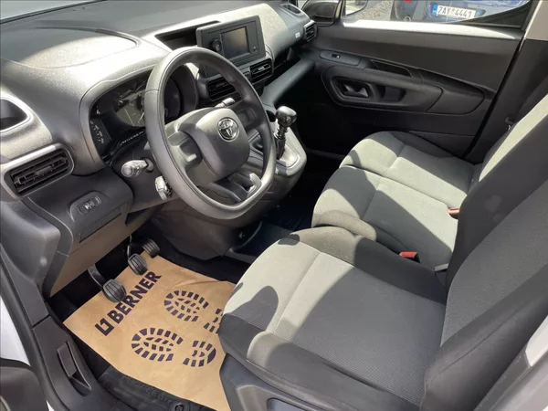 Toyota ProAce 1,5 D 75KW ČR.1.MAJITEL - foto 9