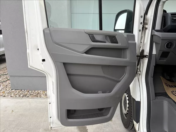Volkswagen Crafter 2,0 103 kw 4x4 - foto 14