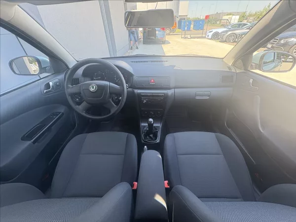 Škoda Octavia 1,9 ČR TOP stav prav servis - foto 17