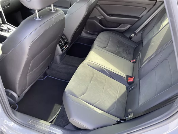 Volkswagen Arteon R 2.0TSI 235KW 4X4 DSG - foto 26