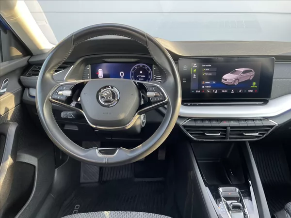 Škoda Octavia 2,0 TDI 110KW DSG STYLE ČR. - foto 10