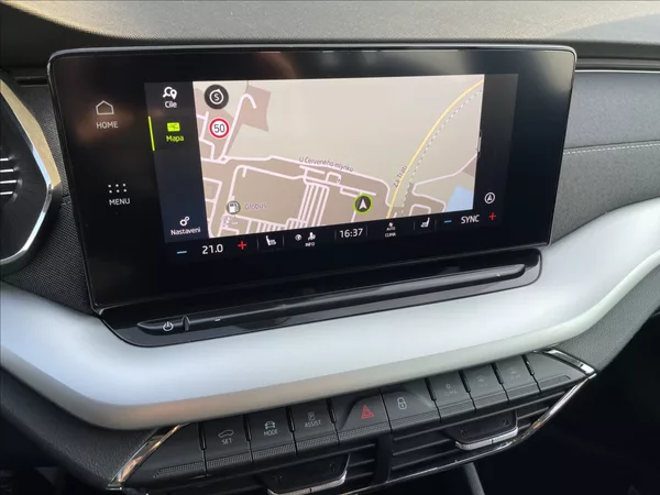 Škoda Octavia 2,0 TDI 110KW DSG STYLE ČR. - foto 15