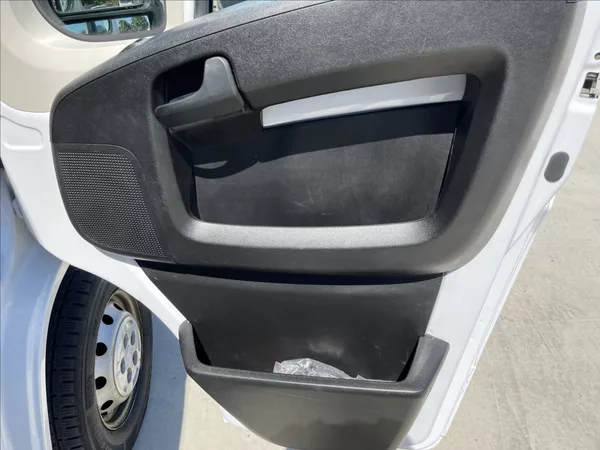 Citroën Jumper 2,2 HDI 88KW L1H1 ČR.1.MAJ. - foto 15