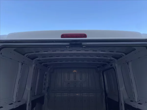 Citroën Jumper 2,2 HDI 88KW L1H1 ČR.1.MAJ. - foto 18