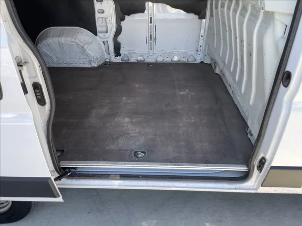 Citroën Jumper 2,2 HDI 88KW L1H1 ČR.1.MAJ. - foto 21