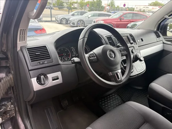 Volkswagen Multivan 2,0 103 kw servis TOP stav - foto 16