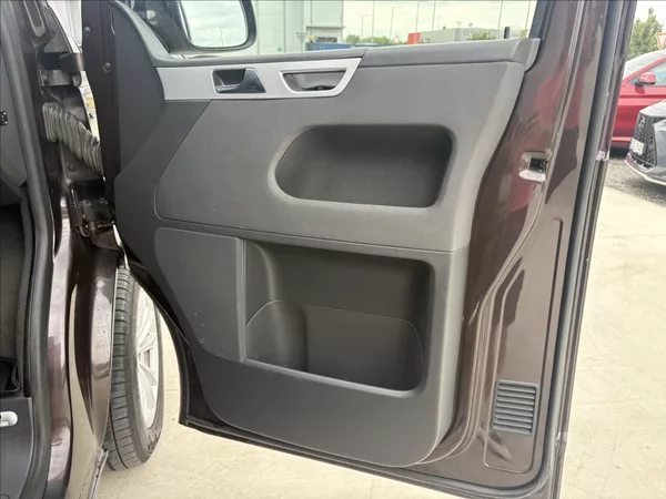 Volkswagen Multivan 2,0 103 kw servis TOP stav - foto 25