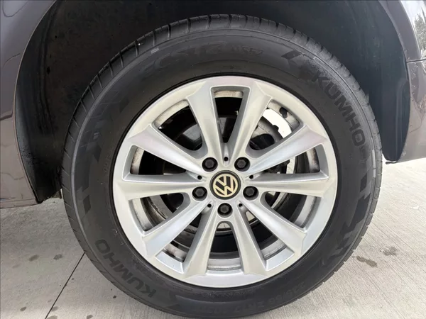 Volkswagen Multivan 2,0 103 kw servis TOP stav - foto 9