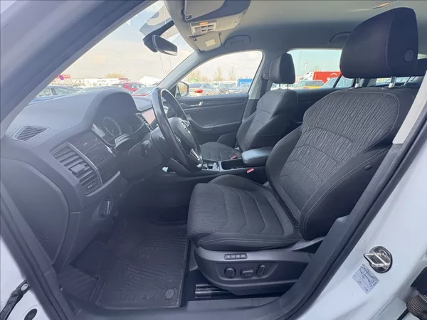 Škoda Kodiaq 2,0 140 kw ČR 2. majitel DSG - foto 17