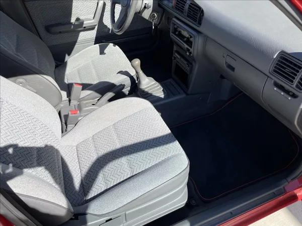Mazda 626 2,0 D 44KW TOP ORIG. STAV - foto 25