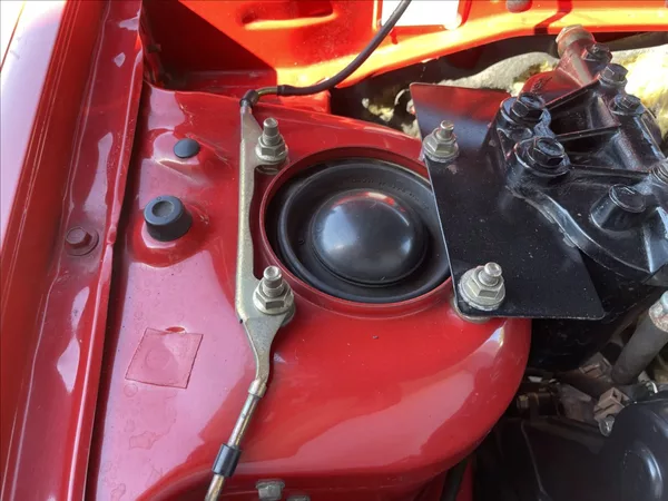 Mazda 626 2,0 D 44KW TOP ORIG. STAV - foto 35
